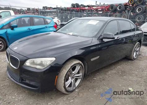 2013 BMW 750Li from USA, damaged, VIN WBAYE8C53DD132319